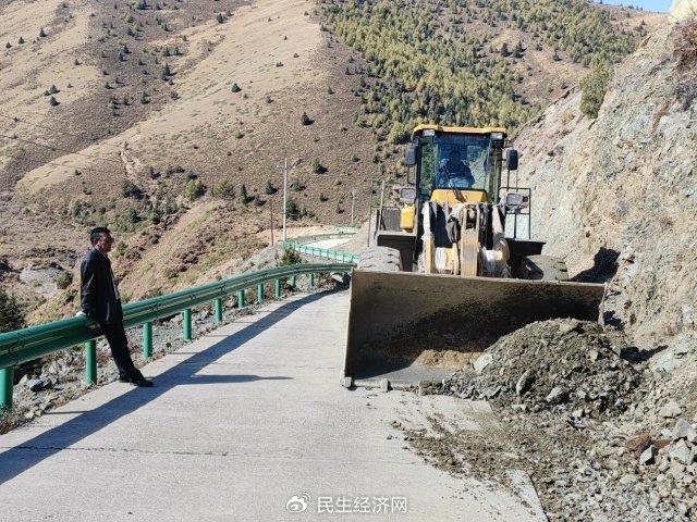 嘎多村交通新篇章，迈向现代化交通发展之路